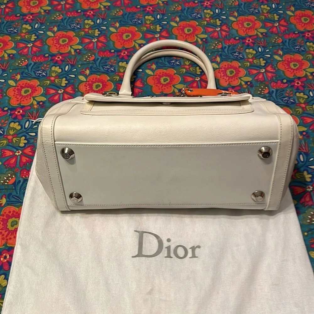 FLASH SALE🔥🔥EXCELLENT CONDITION💕BEAUTIFUL💗 VINTAGE CHRISTIAN DIOR FLIGHT BAG💗💗💗 - Picture 5 of 16